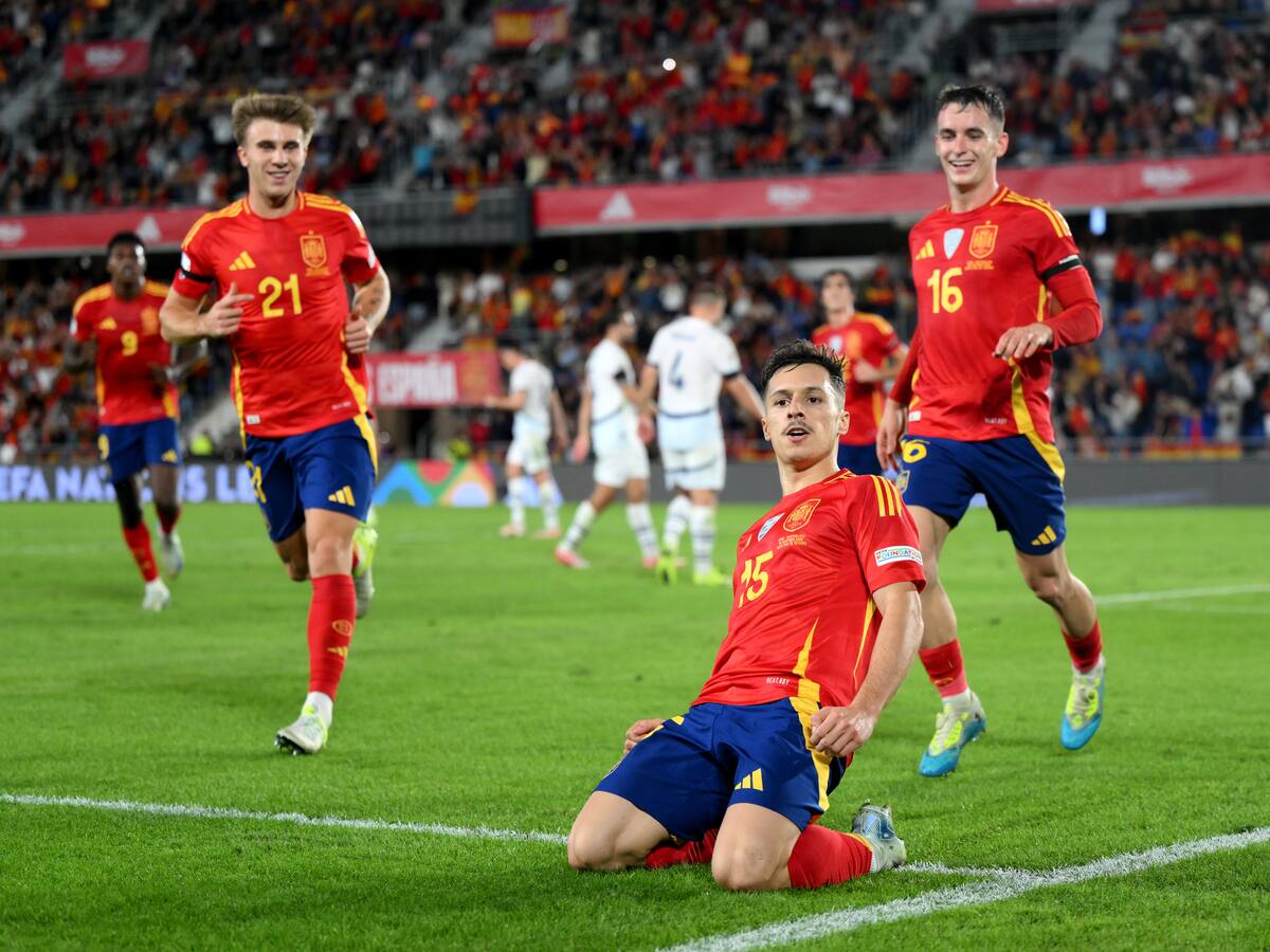 Una relajada España se impuso apenas en los descuentos a Suiza en la Nations League