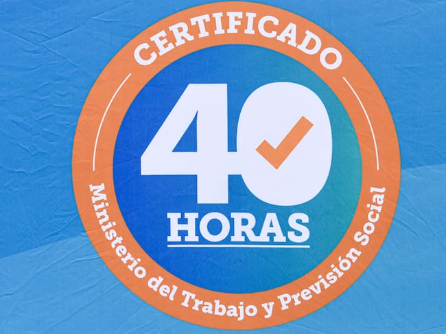 14 de Abril del 2023 / SANTIAGO
Promulgación de la Ley 40 Horas, que reduce la extensión de la jornada laboral en Parque de la Familia.
FOTO: OSCAR GUERRA / AGENCIAUNO