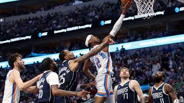 Playoffs NBA: los Thunder reaccionaron fuera de casa y derrotaron a los Mavericks encendiendo la llave