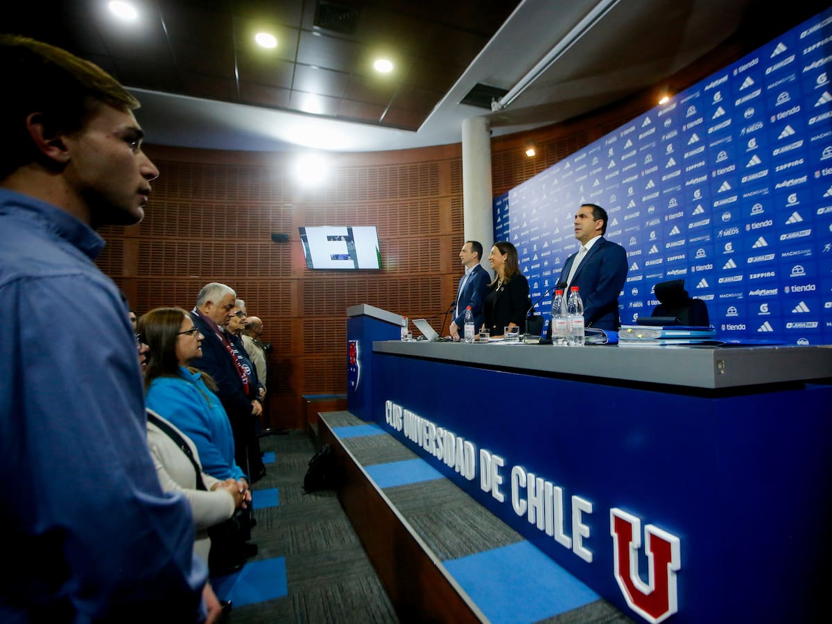 Azul Azul deja abierto el voto de la U en las elecciones de la ANFP: los pasos a seguir para la Junta de Accionistas en que cambiará su directorio