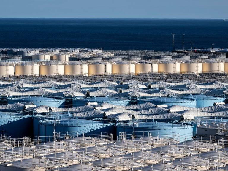 Los contenedores con agua contaminada que Japón lanzará al océano