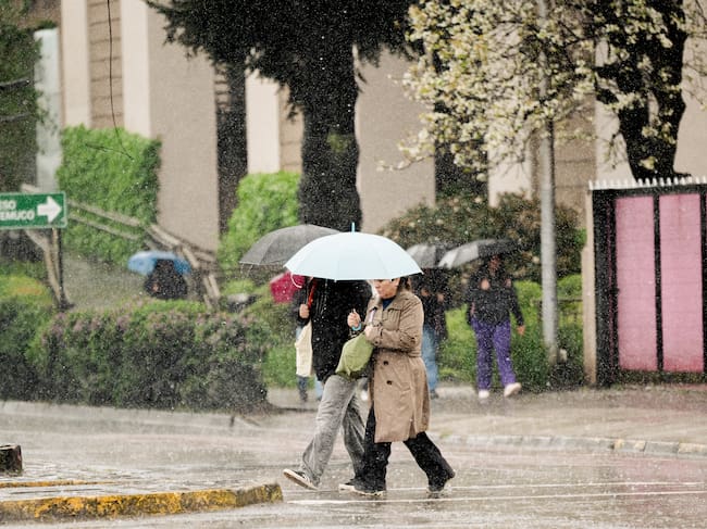 24 de septiembre de 2026/TEMUCOFuertes lluvias continúan afectando a la región de la Araucanía, debido a un sistema frontal acompañado de un río atmosférico de categoría 4 que golpea al sur del país.
FOTO: ROCÍO CUMINAO/AGENCIAUNO