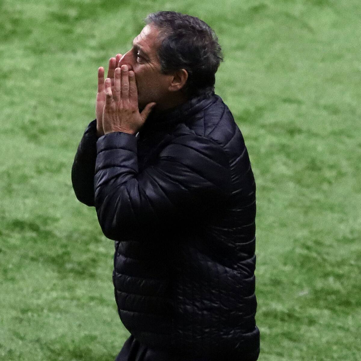 Se acabó la paciencia: otro técnico del fútbol chileno es destituido por malos resultados