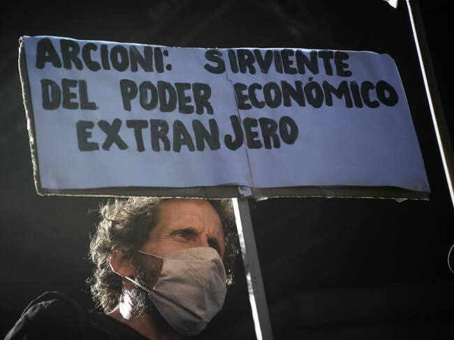 Manifestación en Chubut contra el gobernador Mariano Arcioni