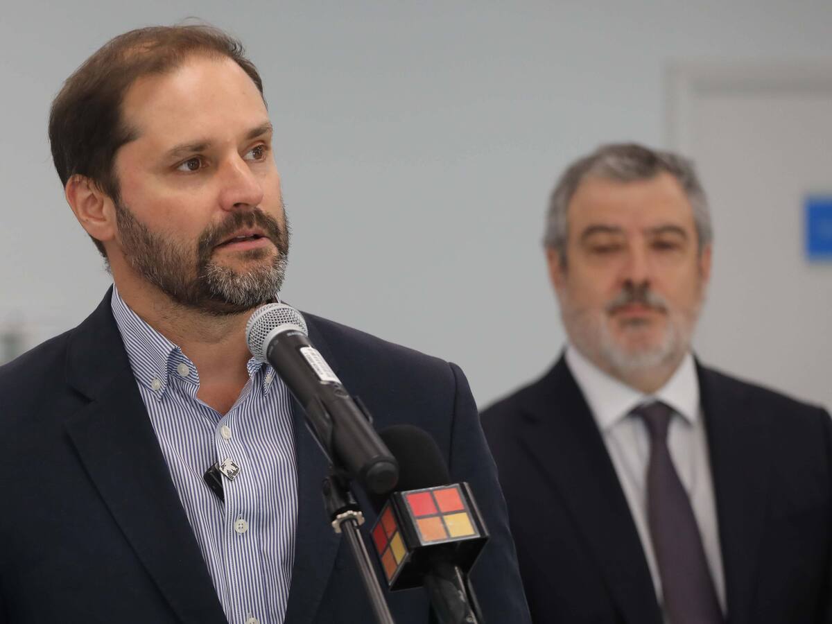 Alcalde Bellolio apunta a gobierno de Boric por falta de medidas en seguridad escolar: “El ministerio no nos contestó nunca”