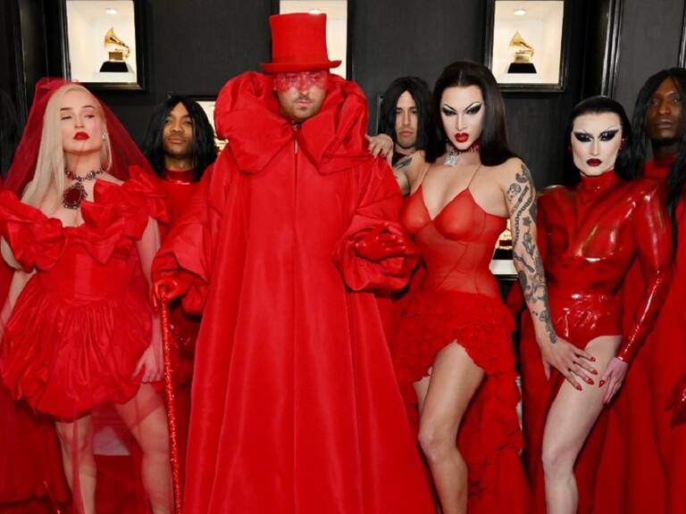 Harry Styles con enterito, Sam Smith como novio infernal y Lizzo en un inentendible look: Así fue la red carpet de los Grammys