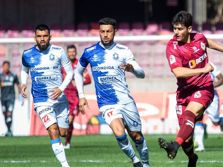 Antofagasta logra triunfo vital frente a La Serena como visitante y sale de la zona de descenso