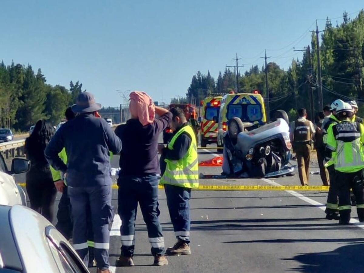 Fatal accidente en Cabrero: volcamiento deja cinco fallecidos en la Ruta 5 Sur