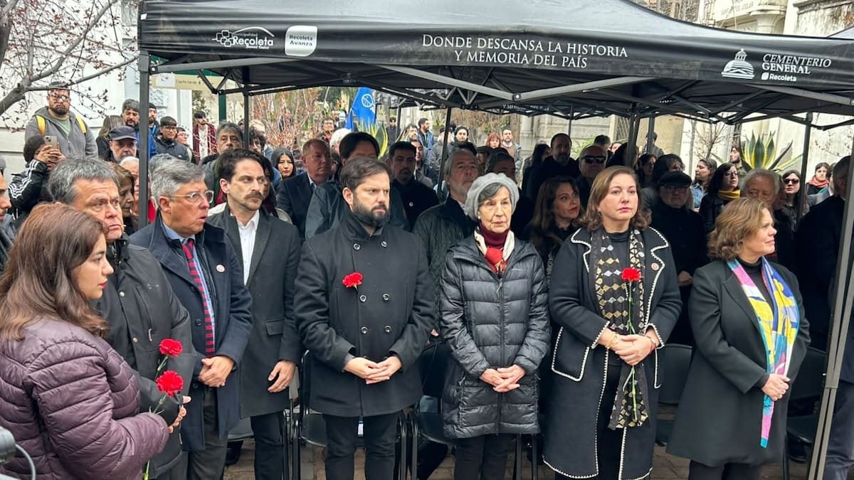 Boric en un nuevo 11 de septiembre: “No necesitamos ceremonias oficiales para recordar, la historia de Chile no se borra”