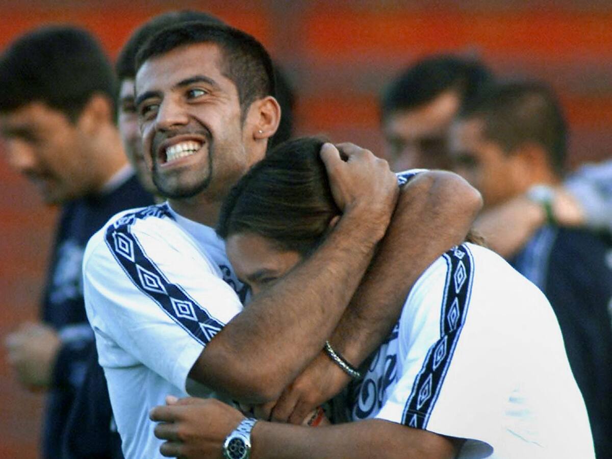 DT chileno quedó sin club en Europa y se abre a la opción de dirigir en el país: “Me gustaría”