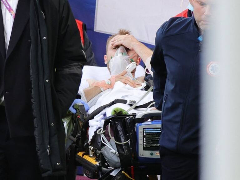 Christian Eriksen sigue estable y les envió saludos a sus compañeros de Dinamarca