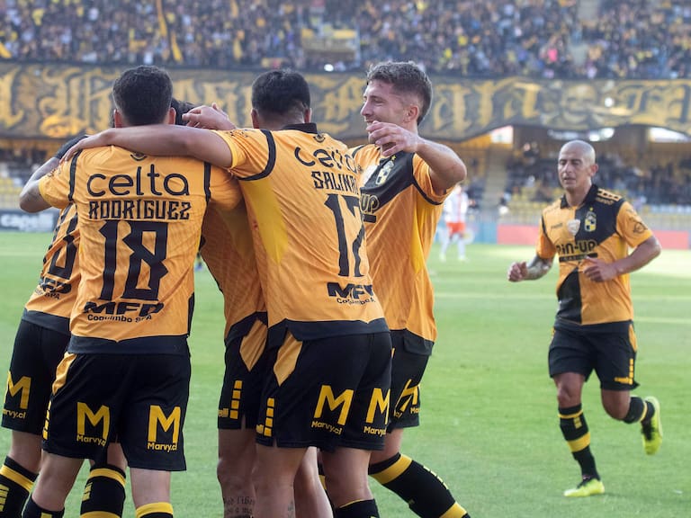 Programación equipos chilenos en Copa Libertadores y Sudamericana: ¿Qué partidos se juegan hoy, 8 de abril, y quién transmite por TV?