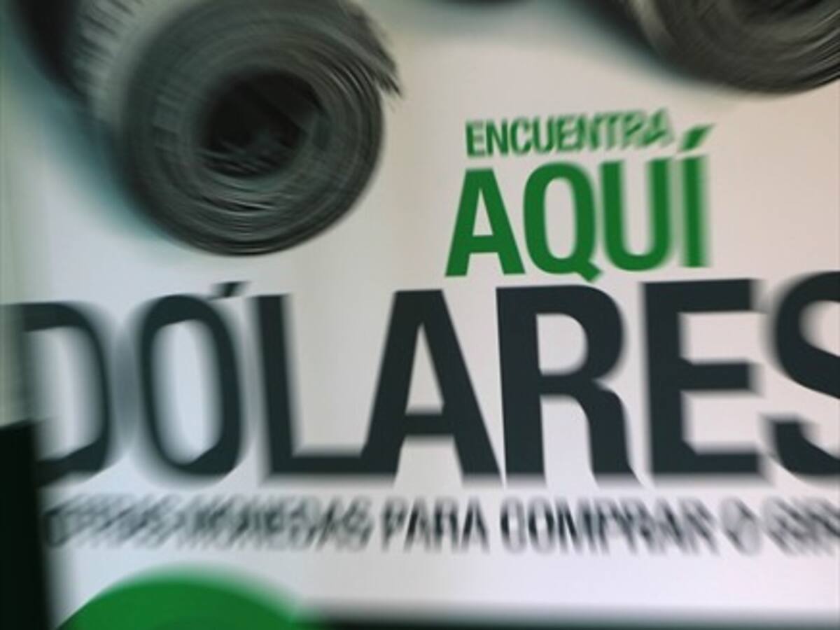 Dólar alcanzó su máximo histórico desde 2003