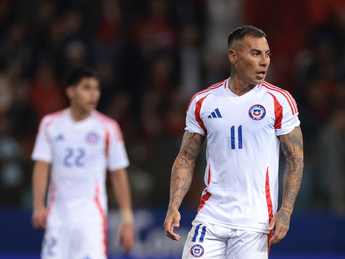 Eduardo Vargas es tentado por dos clubes: en Brasil revelan la decisión que tomó el delantero chileno