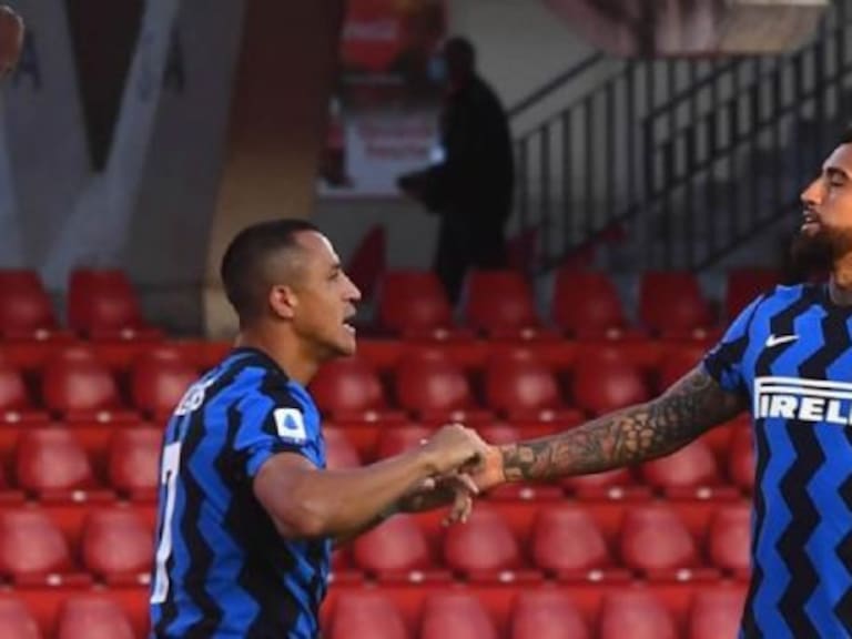 Simone Inzaghi solo tuvo elogios para Alexis y Vidal tras agónico triunfo del Inter por la Serie A