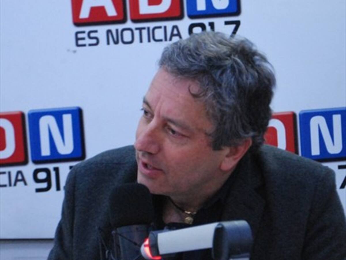 Economista: Olvidemos la tontera de la gratuidad universal y destinemos recursos a las pensiones