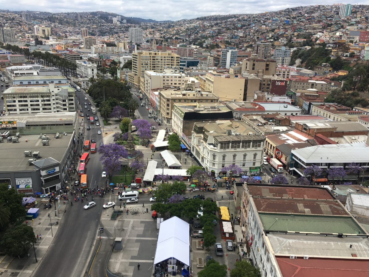 Imagen panorámica de la ciudad de Valparaíso