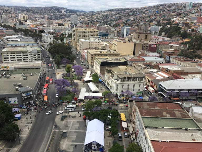 Imagen panorámica de la ciudad de Valparaíso
