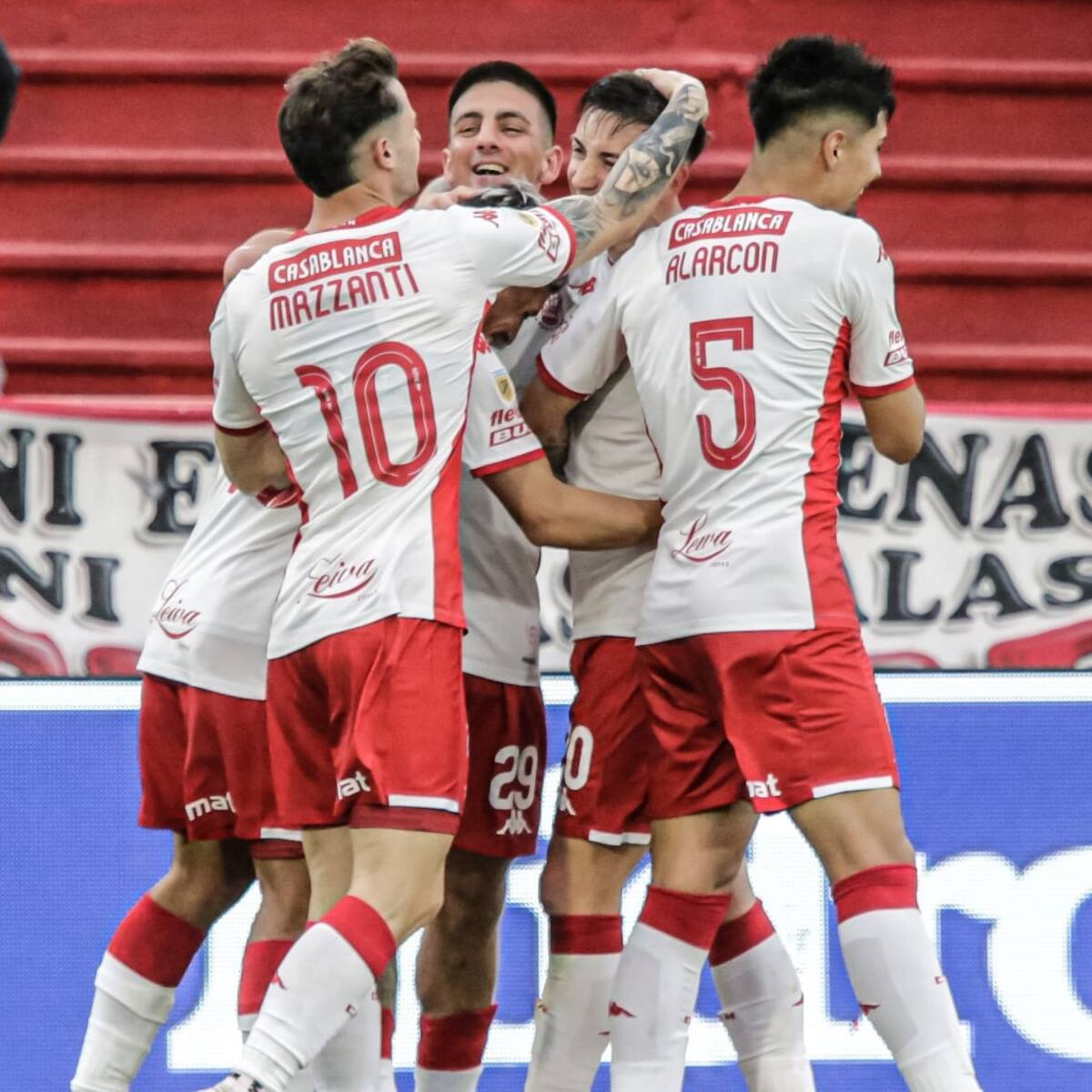“Si no se sufre...”: Huracán derrotó a Platense y se ilusiona con ser campeón en el fútbol argentino