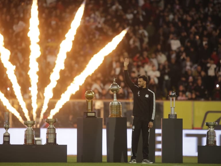 “No esperaba nada de esto”: Vozinha protagoniza multitudinaria recepción en el Monumental