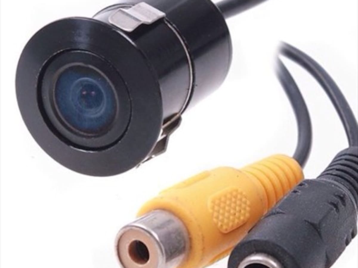 ADN Motor: Cómo montar una cámara de retroceso en un automóvil que no tiene
