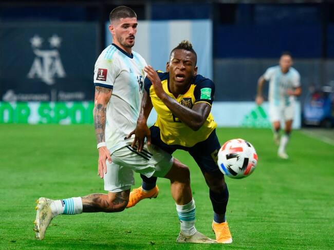 De Paul marca a Estupiñán en el Argentina-Ecuador