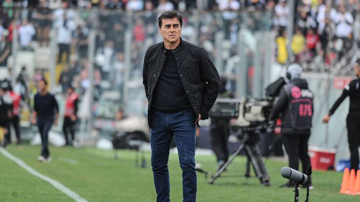 Gustavo Quinteros revela la vez que estuvo a punto de dirigir a La Roja: “Decidí quedarme en Colo Colo”