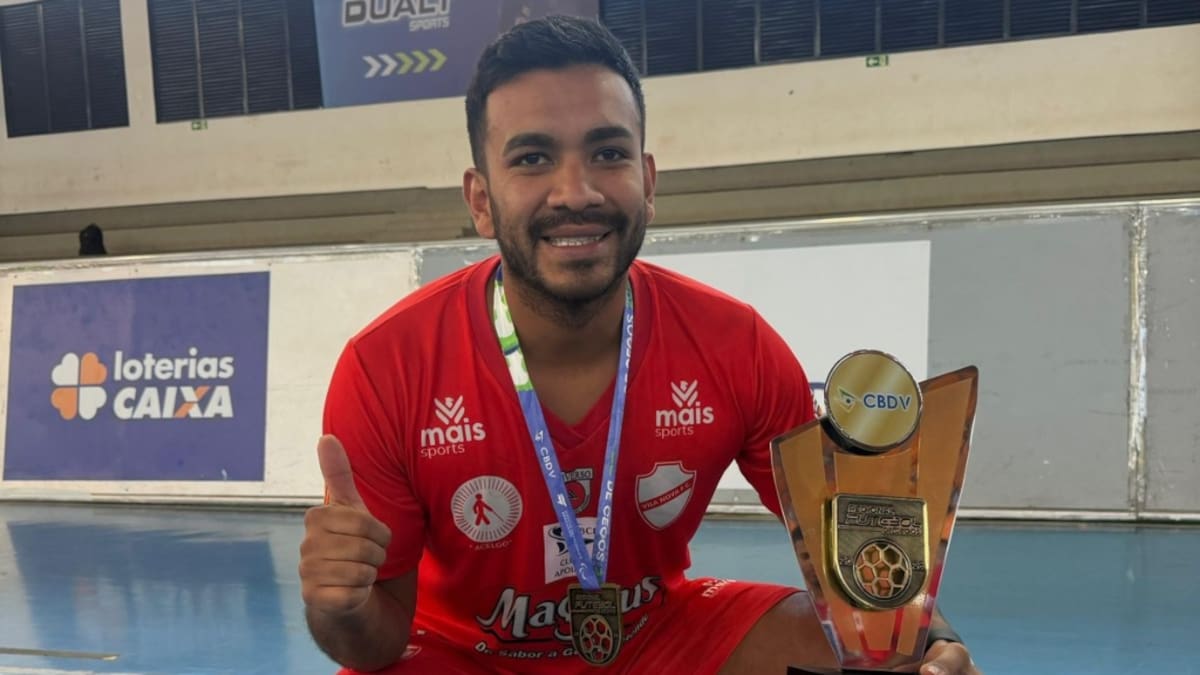 Capitán de la selección chilena de fútbol para ciegos se consagra campeón en Brasil