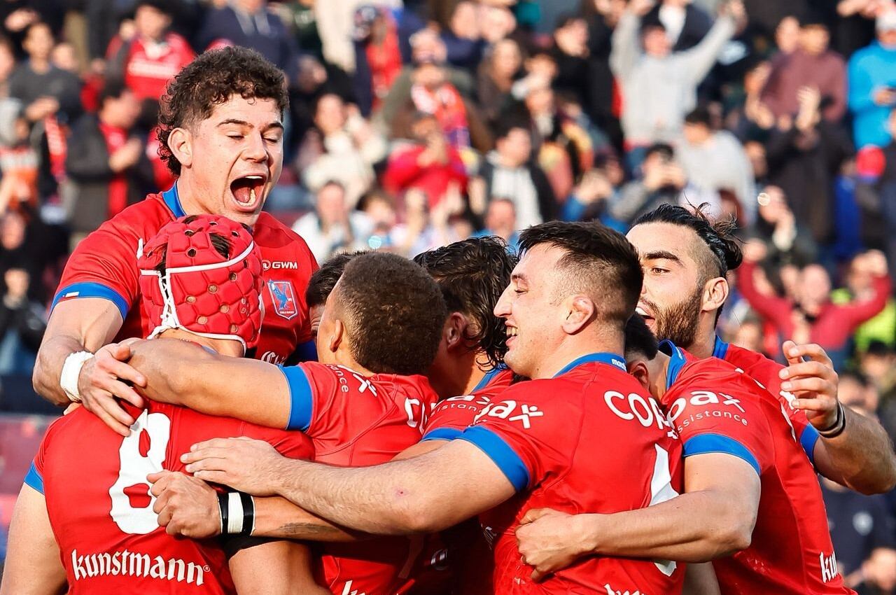 Los ‘Cóndores’ vencen a Rumania en el Estadio Nacional
