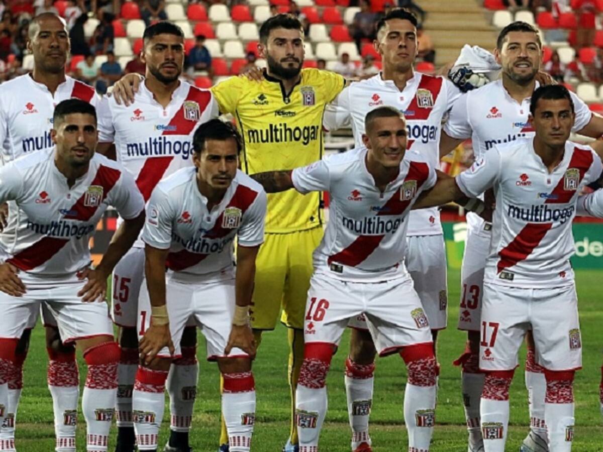Curicó Unido confirmó dos casos de Covid positivo dentro del plantel