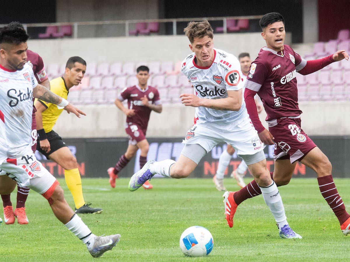 Programación fútbol chileno: ¿Qué partidos se juegan hoy, 15 de marzo, y quién transmite?