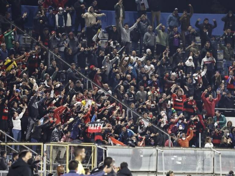 Duro golpe para Universidad Católica: el club fue demandado por 800 millones de pesos