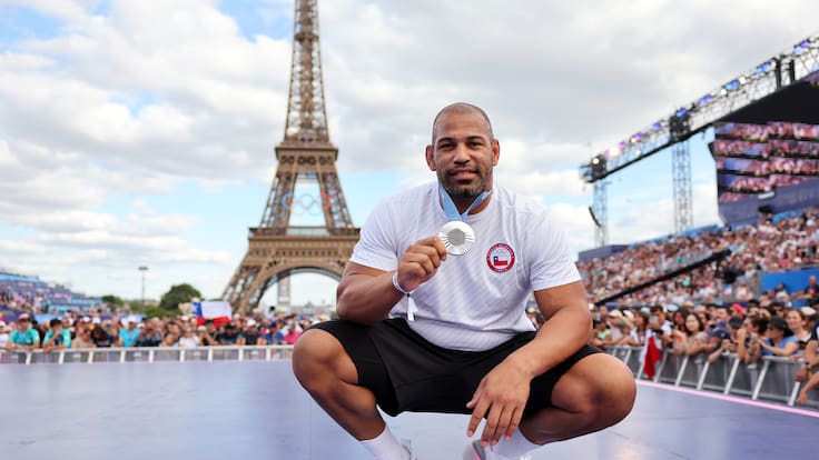 Yasmani Acosta se queda con el Premio Nacional del Deporte 2024