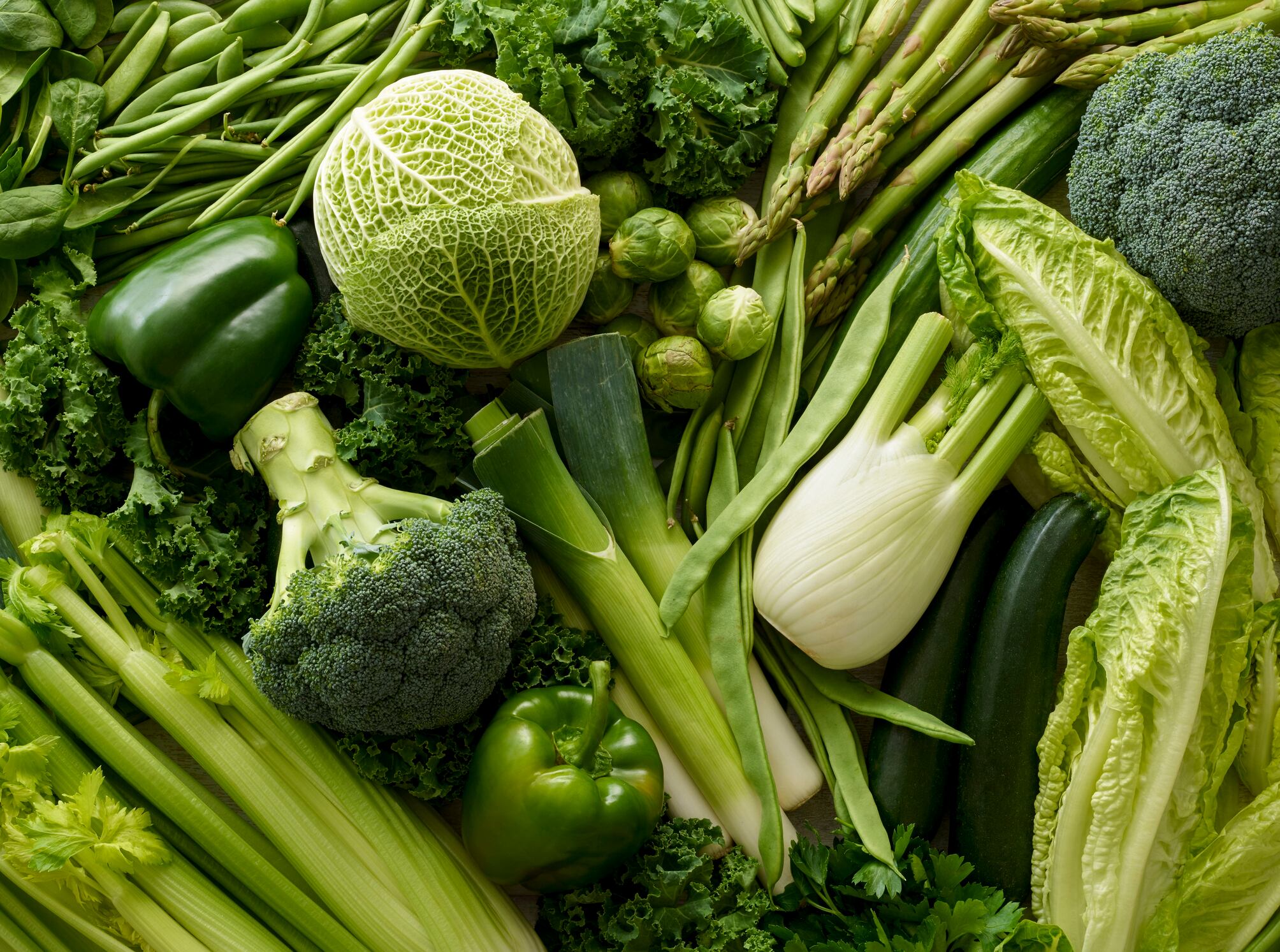 Oro verde: el superalimento que revitaliza tu cerebro y mejora la memoria después de los 40