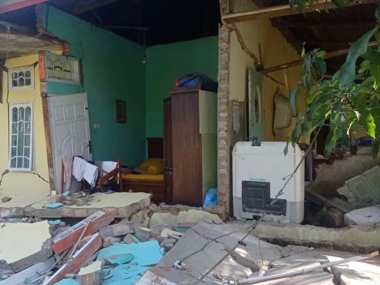 Los daños en loas viviendas en la localidad indonesia de Kajai