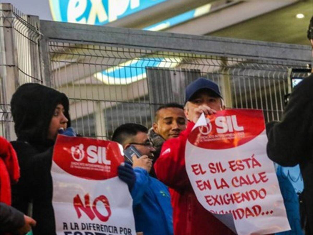Sindicato de Walmart denunció más de 400 trabajadores despedidos tras negociación colectiva