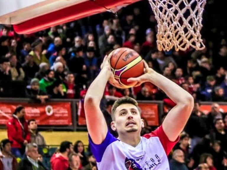 Nicolás Carvacho y los números que lo hacen soñar con la NBA