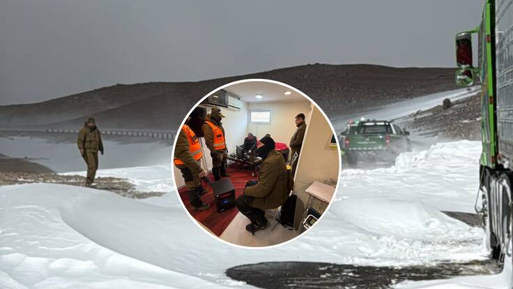 Carabineros rescata a extranjeros atrapados por la nieve en ruta internacional de San Pedro de Atacama