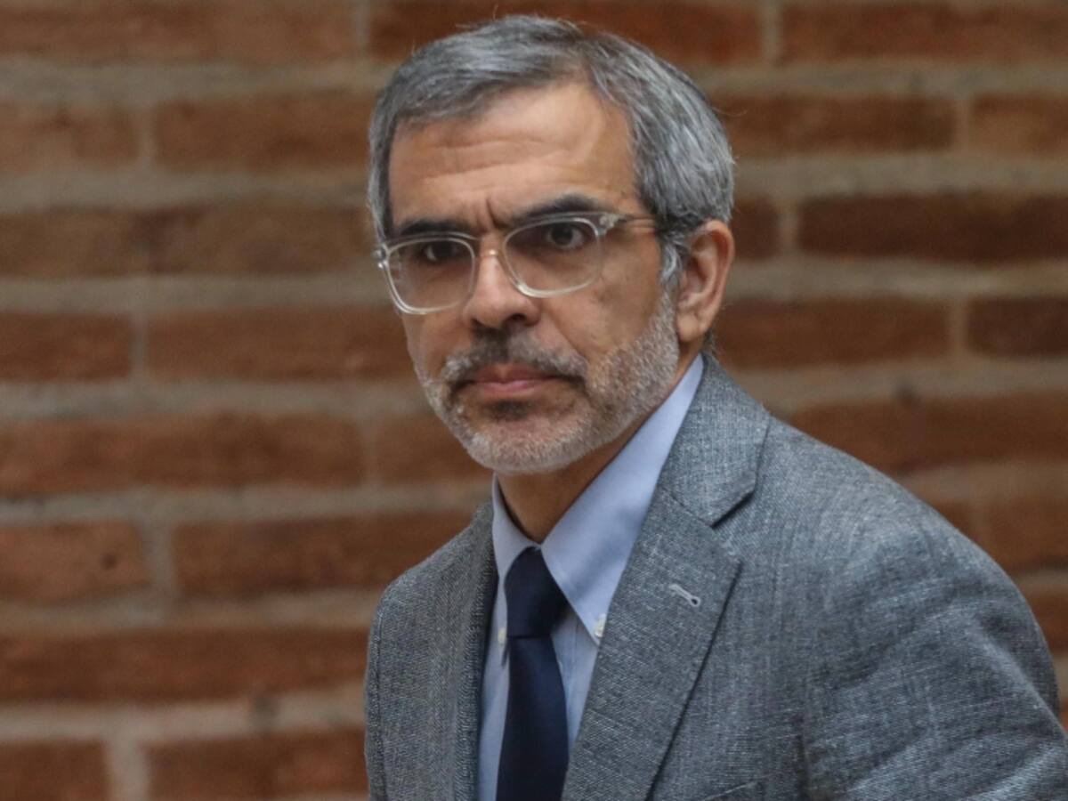 Ministro Cordero por posible centro penitenciario para el crimen organizado: “El Gobierno es partidiario de avanzar en este tipo de cárceles”