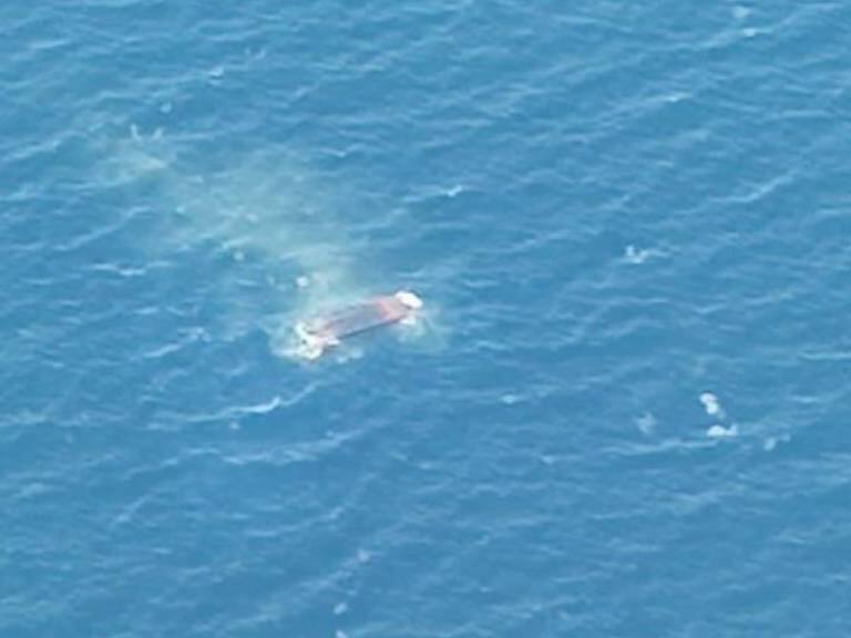 Hundimiento de barcaza en el Golfo de Arauco termina con un tripulante fallecido