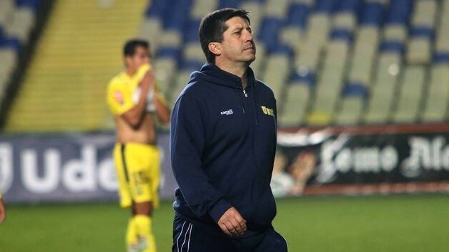 Hugo Balladares dejó de ser entrenador de la Universidad de Concepción