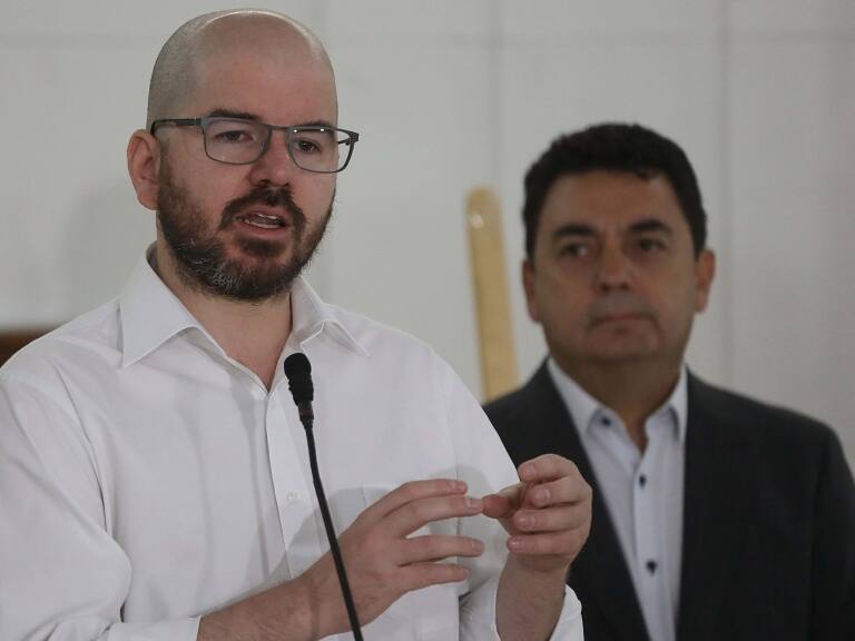 Aprobación del ministro Giorgio Jackson es la más baja del gabinete según Cadem