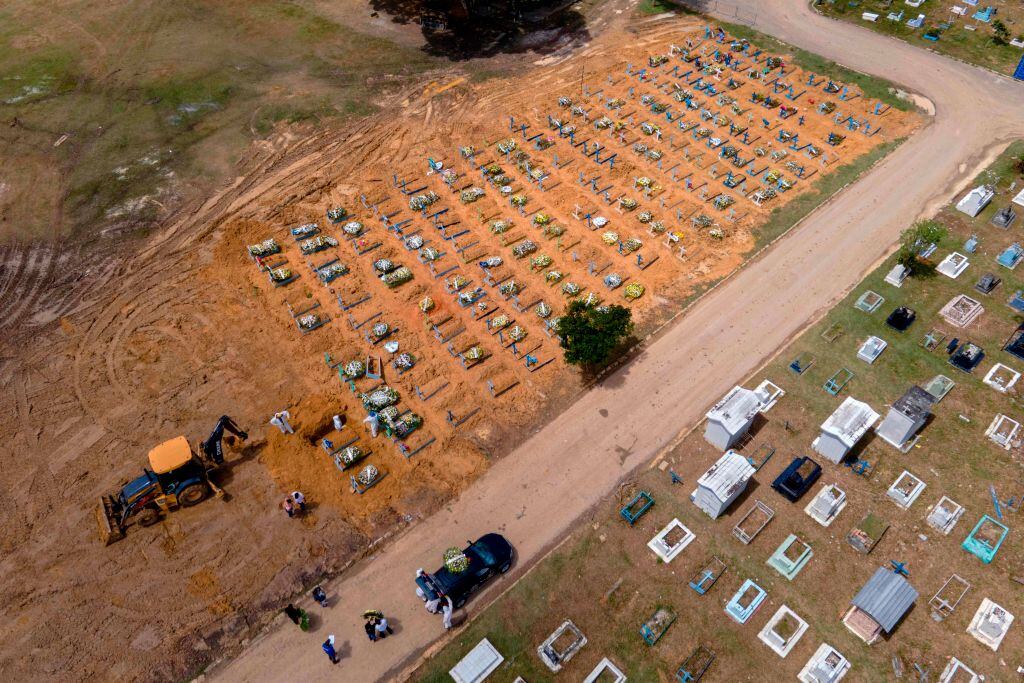 Vista aérea del cementerio Nossa Senhora Aparecida de Manaos