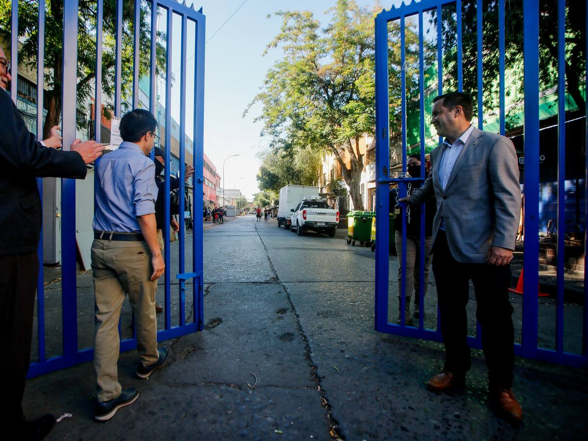 Barrio Meiggs reabre con accesos controlados: estas son las esquinas habilitadas y el horario para comprar