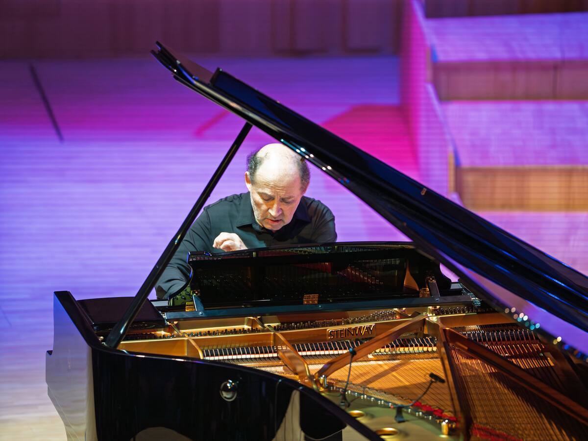 La majestuosidad del piano llegó a la Gran Sala Sinfónica