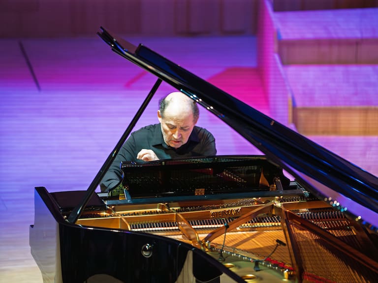 La majestuosidad del piano llegó a la Gran Sala Sinfónica