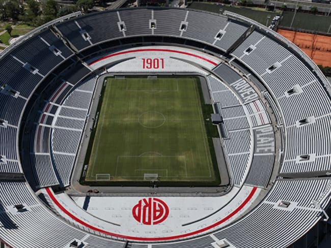 Conmebol anuncia que reinvertirá en la infraestructura de estadios sudamericanos
