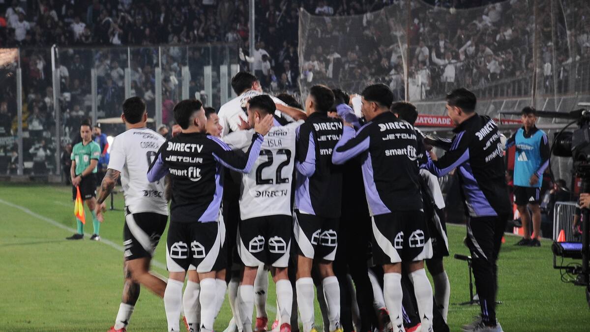 Con visita de un seleccionado y múltiples gestos para Jorge Almirón: el “lado B” de la goleada de Colo Colo sobre Unión Española