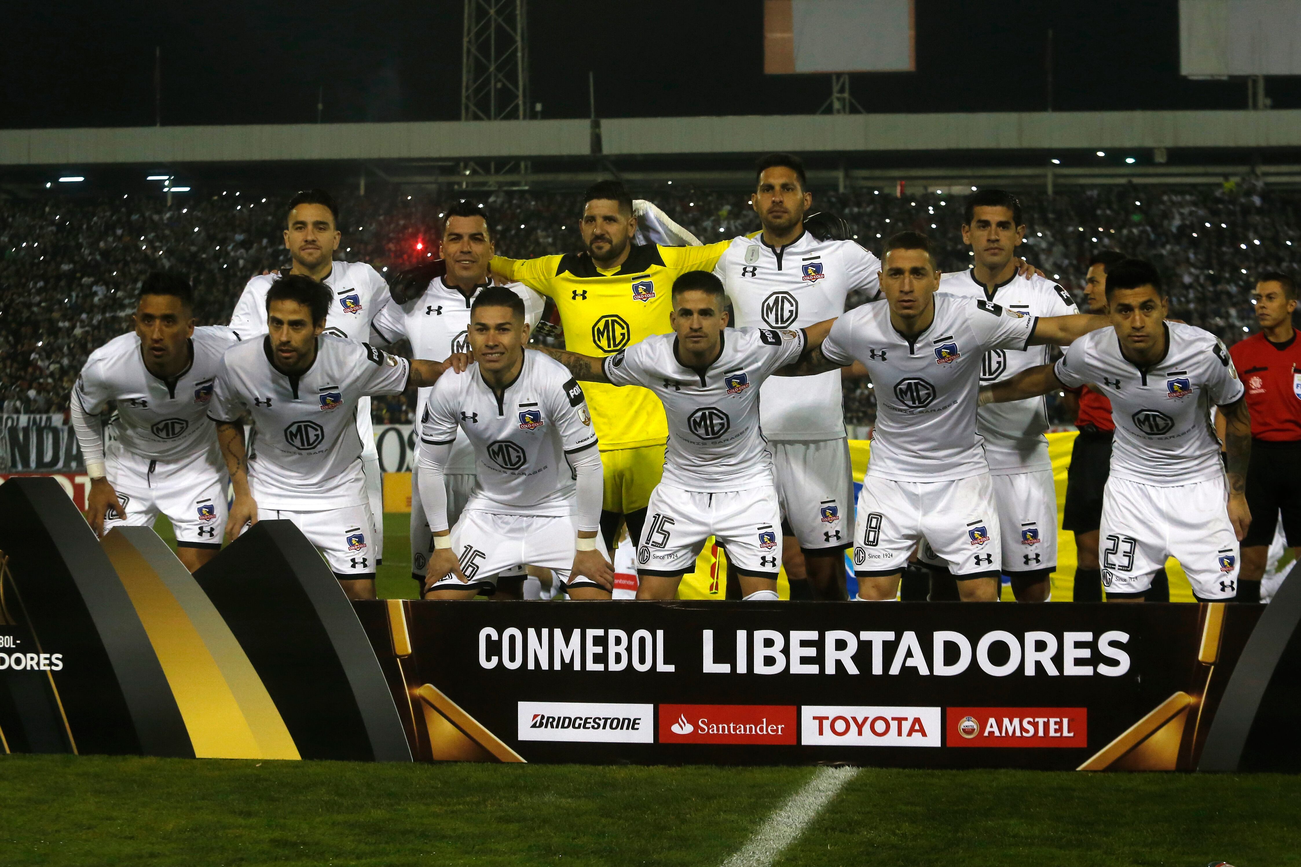 Colo Colo v Corinthians - Copa CONMEBOL Libertadores 2018