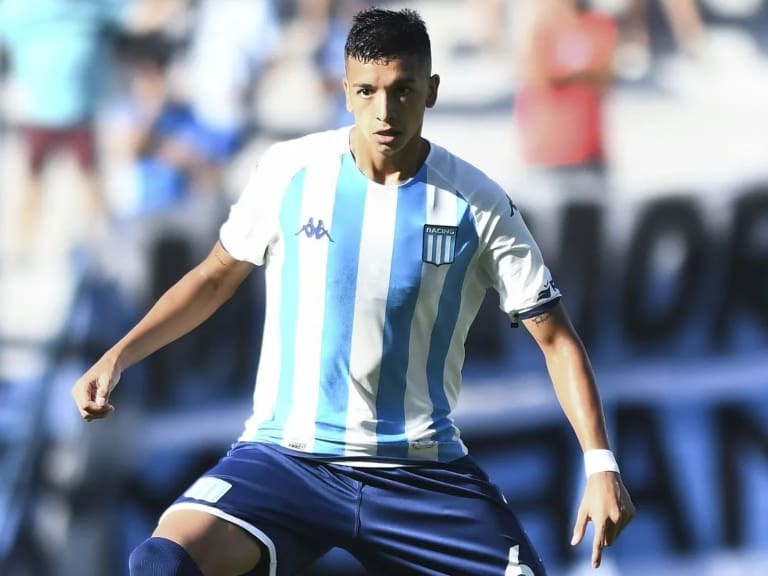 Tomás Avilés suma su primer partido como titular en Racing Club de Avellaneda